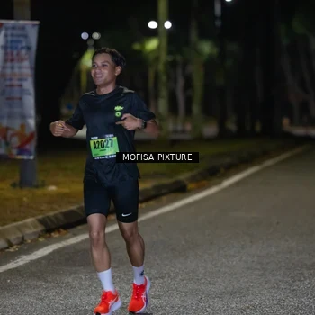Runner Photo 5695954