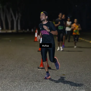 Runner Photo 5696003