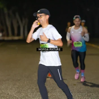 Runner Photo 5696017