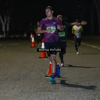 Runner Photo 5696107