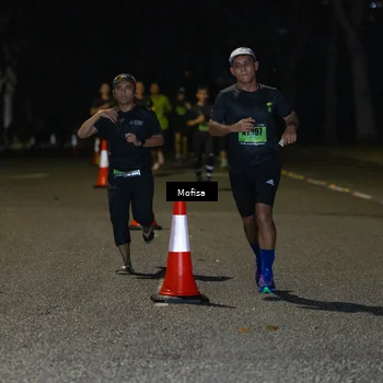 Runner Photo 5696124
