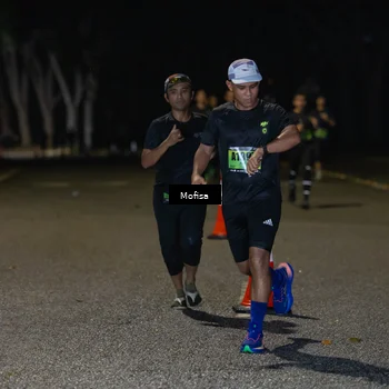 Runner Photo 5696126