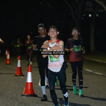 Runner Photo 5696180