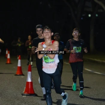 Runner Photo 5696184