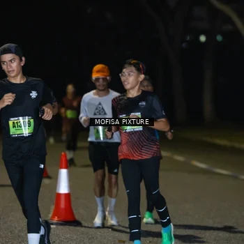 Runner Photo 5696189