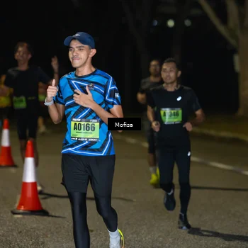 Runner Photo 5696258