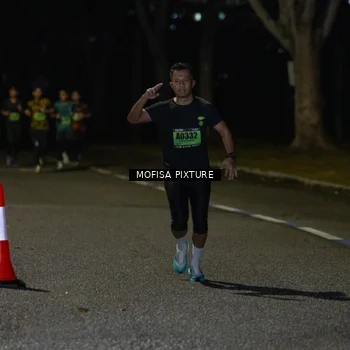 Runner Photo 5696306