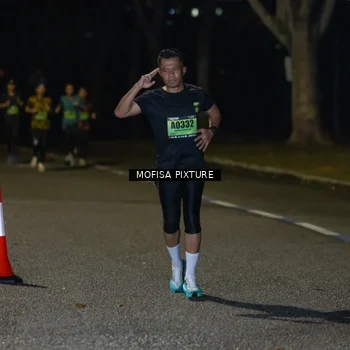 Runner Photo 5696313