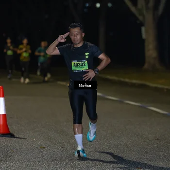 Runner Photo 5696317