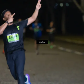 Runner Photo 5696354