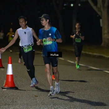 Runner Photo 5696355
