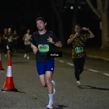 Runner Photo 5696368