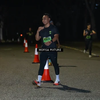 Runner Photo 5696448