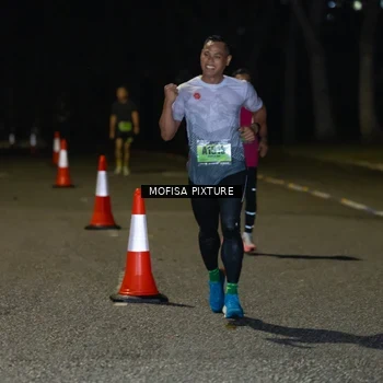 Runner Photo 5696556