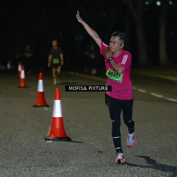 Runner Photo 5696572