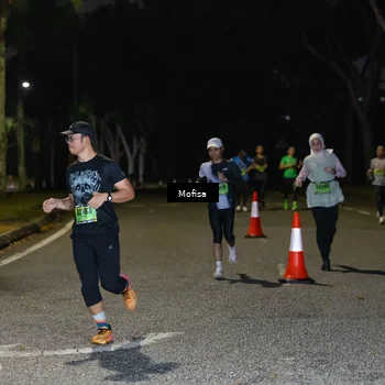 Runner Photo 5696620