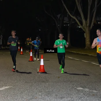 Runner Photo 5696649