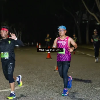 Runner Photo 5696666