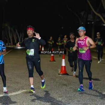 Runner Photo 5696675