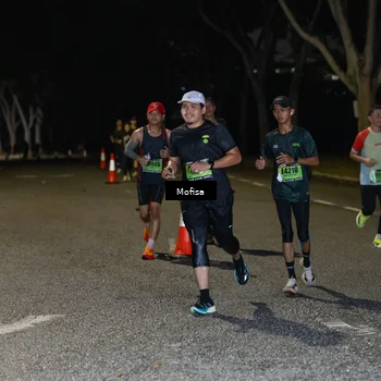 Runner Photo 5696724
