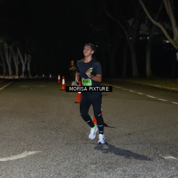 Runner Photo 5696774
