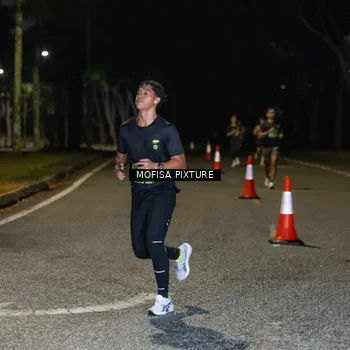 Runner Photo 5696790