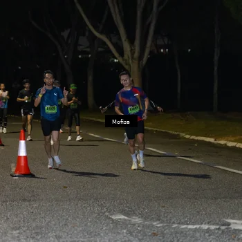 Runner Photo 5696844