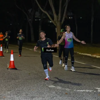 Runner Photo 5696875