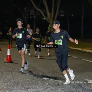 Runner Photo 5696886