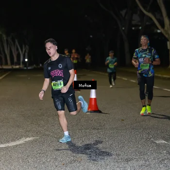 Runner Photo 5696892