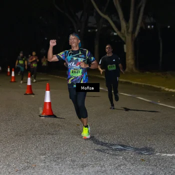 Runner Photo 5696896
