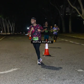 Runner Photo 5696916