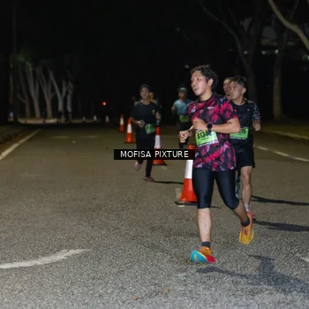 Runner Photo 5696945