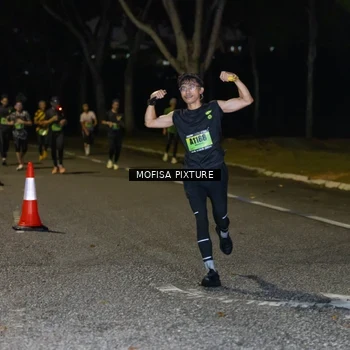 Runner Photo 5696994