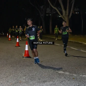 Runner Photo 5696998