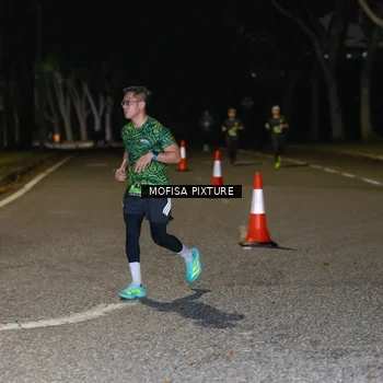 Runner Photo 5697022