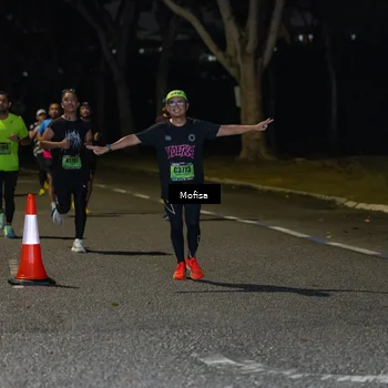 Runner Photo 5697070