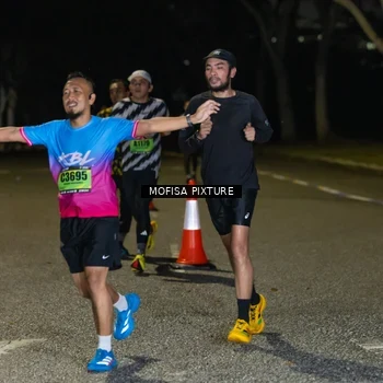 Runner Photo 5697104