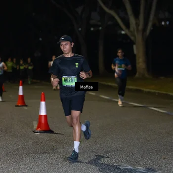 Runner Photo 5697175