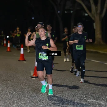 Runner Photo 5697558