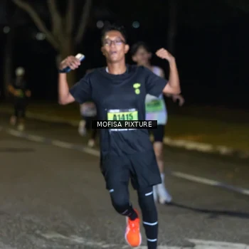 Runner Photo 5697624