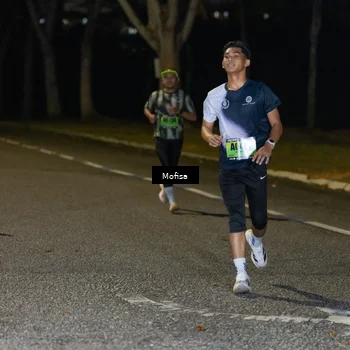 Runner Photo 5697800