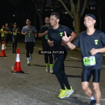 Runner Photo 5697893