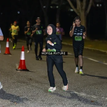 Runner Photo 5697900