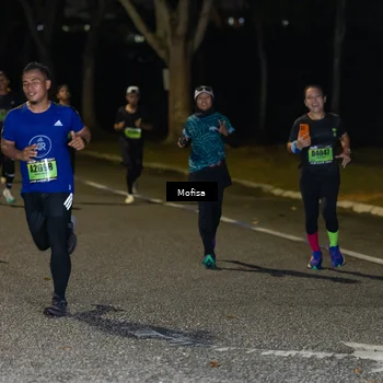 Runner Photo 5698003