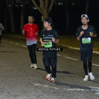 Runner Photo 5698030