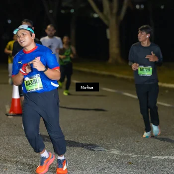 Runner Photo 5698059