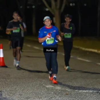 Runner Photo 5698060
