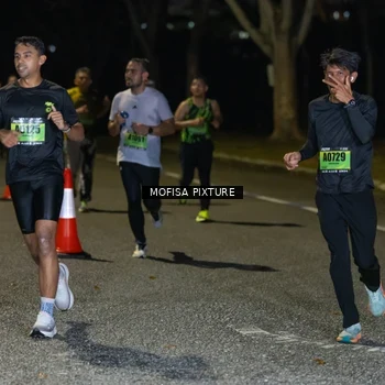 Runner Photo 5698067