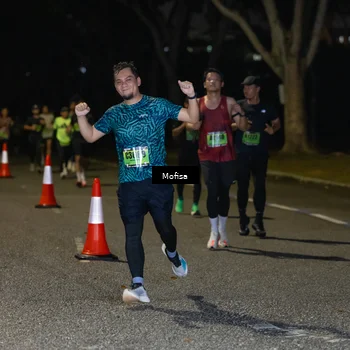 Runner Photo 5698086